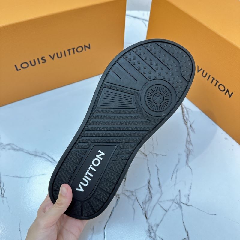 Louis Vuitton Slippers